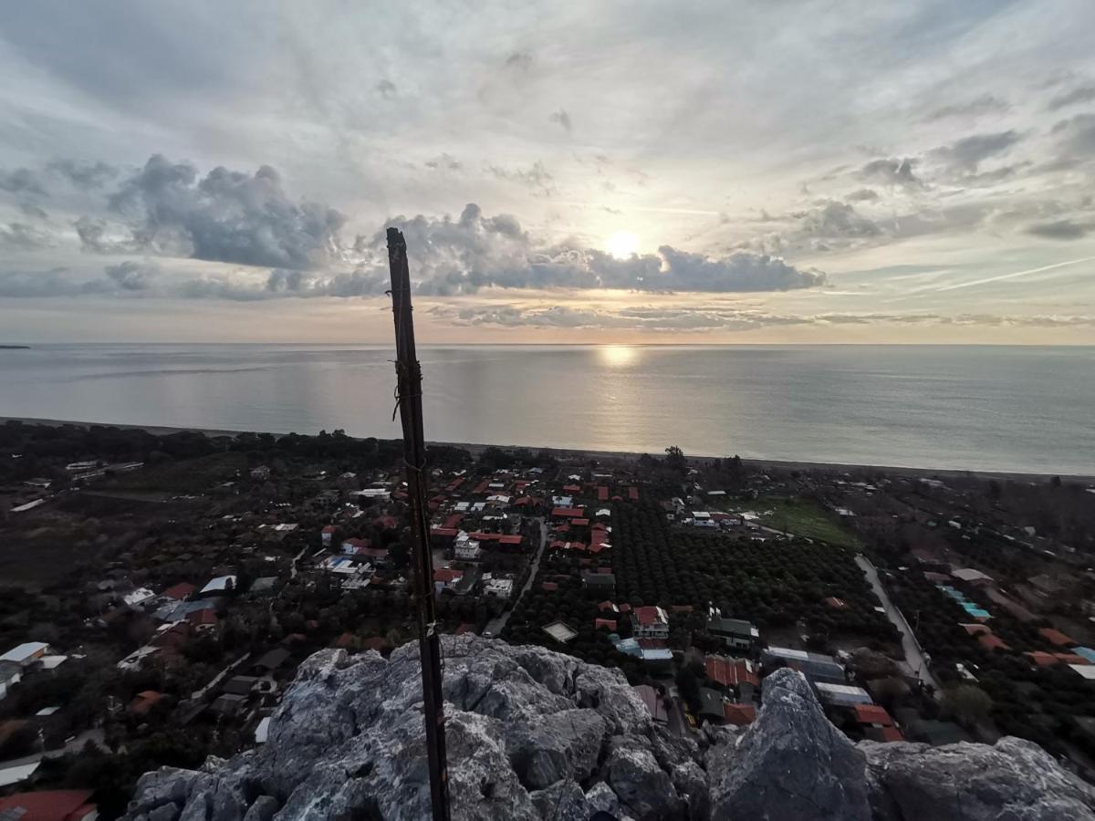 Village Garden Pansiyon Çıralı Buitenkant foto