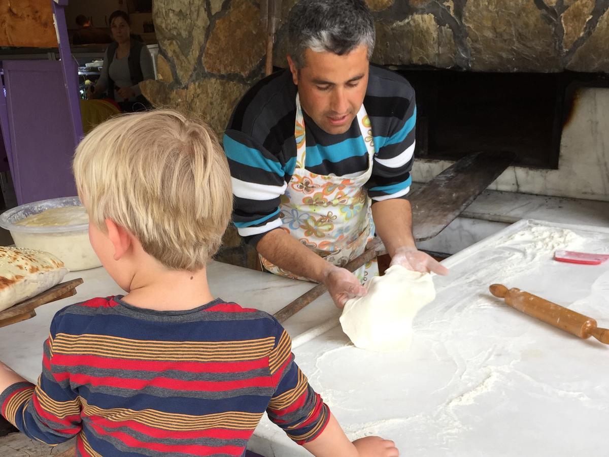 Village Garden Pansiyon Çıralı Buitenkant foto